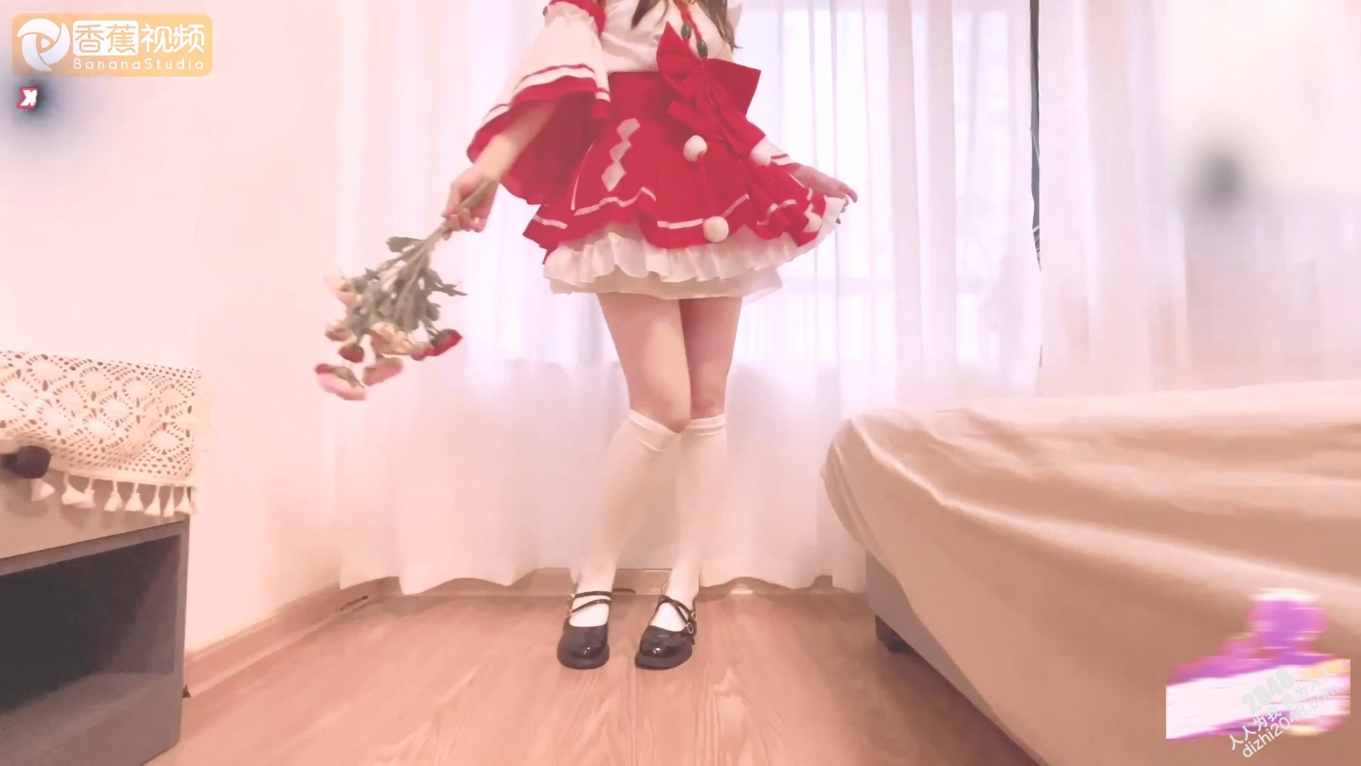 清纯可爱小母狗嫩妹【小熊奈奈】王者大乔阴道里塞满精液去漫展！身材一级棒的花季美少女 又纯又欲小闷骚型！